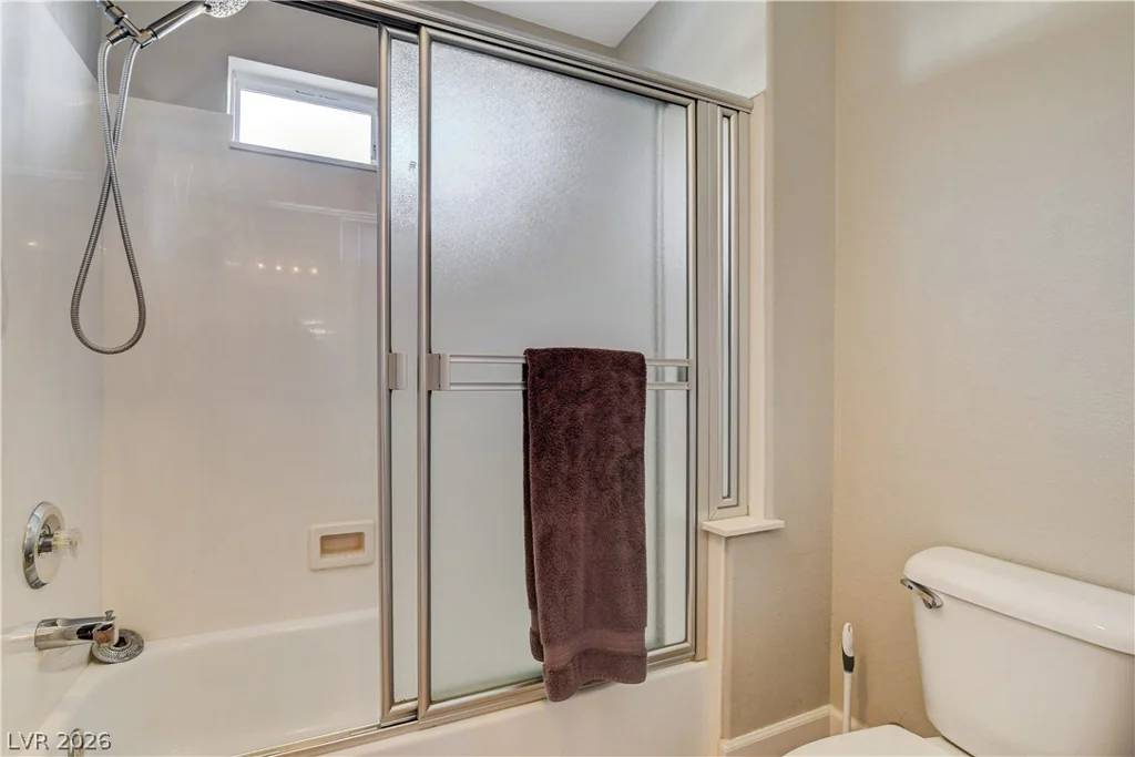 6804 Philippe Allen, Las Vegas, NV 89110