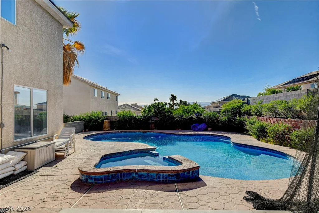 6804 Philippe Allen, Las Vegas, NV 89110