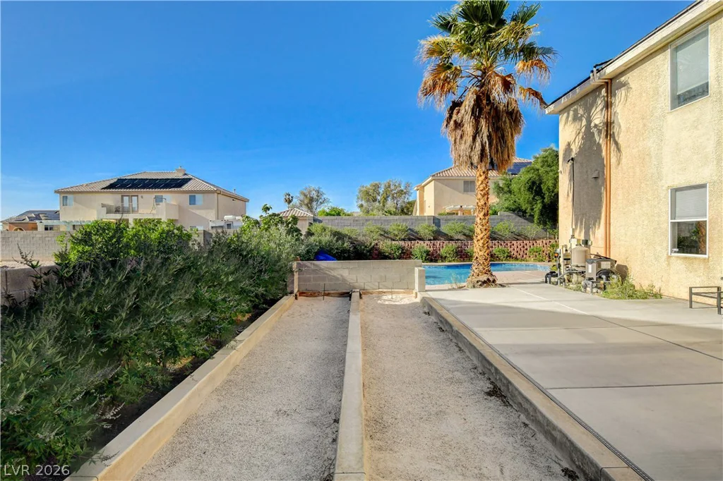 6804 Philippe Allen, Las Vegas, NV 89110