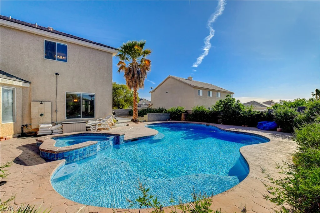 6804 Philippe Allen, Las Vegas, NV 89110