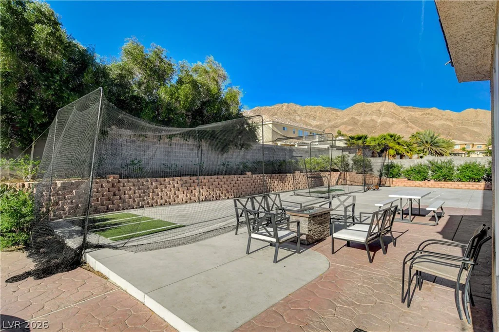 6804 Philippe Allen, Las Vegas, NV 89110