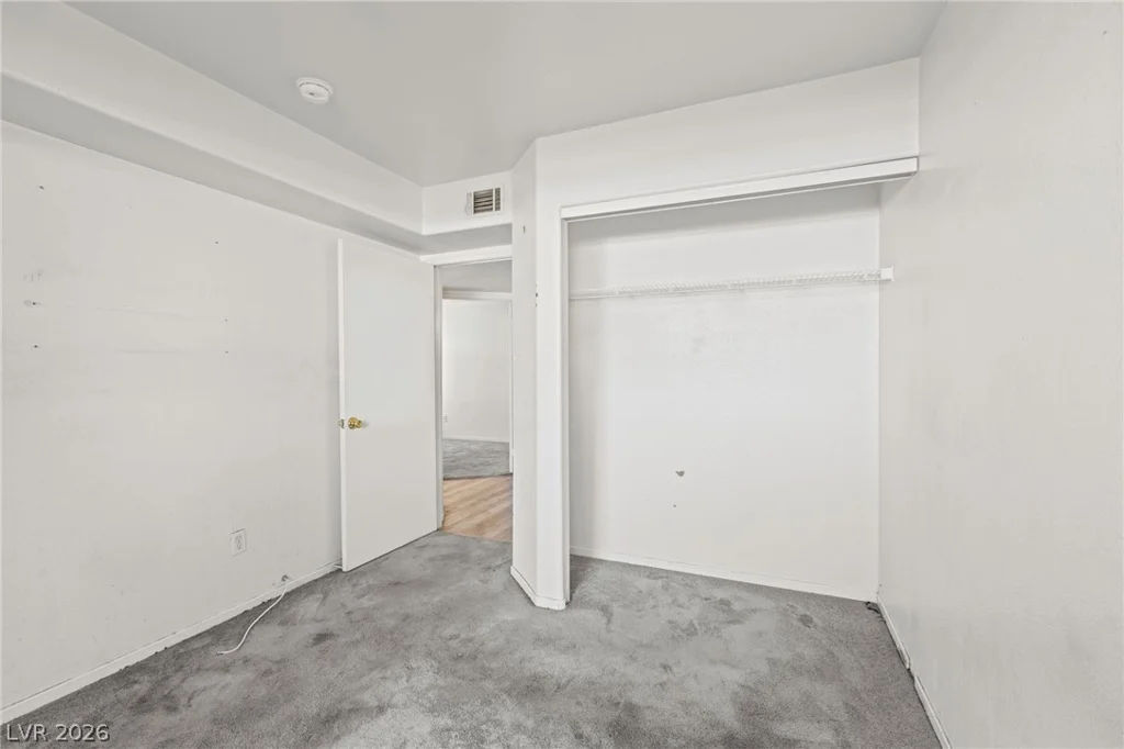 698 Racetrack, Henderson, NV 89015