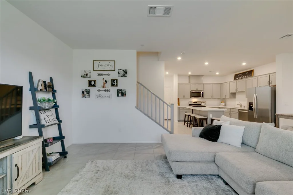 661 Bellus, Henderson, NV 89015