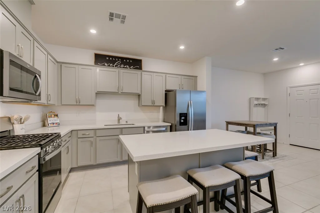 661 Bellus, Henderson, NV 89015