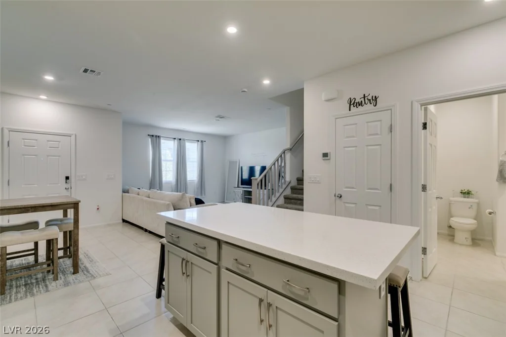 661 Bellus, Henderson, NV 89015