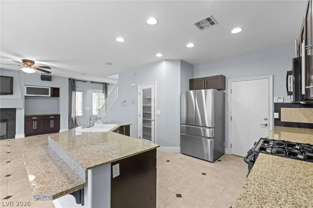 131 Sandy Bunker, Las Vegas, NV 89148