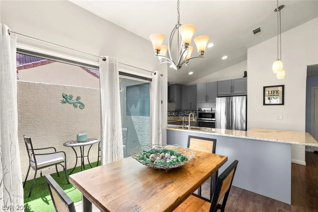 5240 Crooked River, Las Vegas, NV 89149