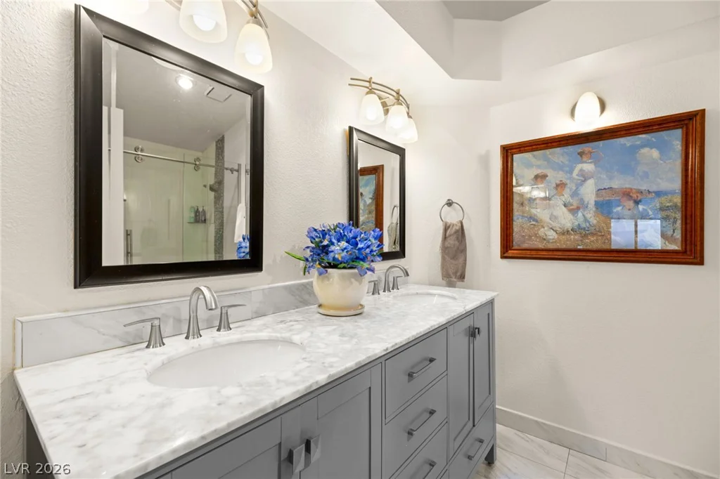 5240 Crooked River, Las Vegas, NV 89149