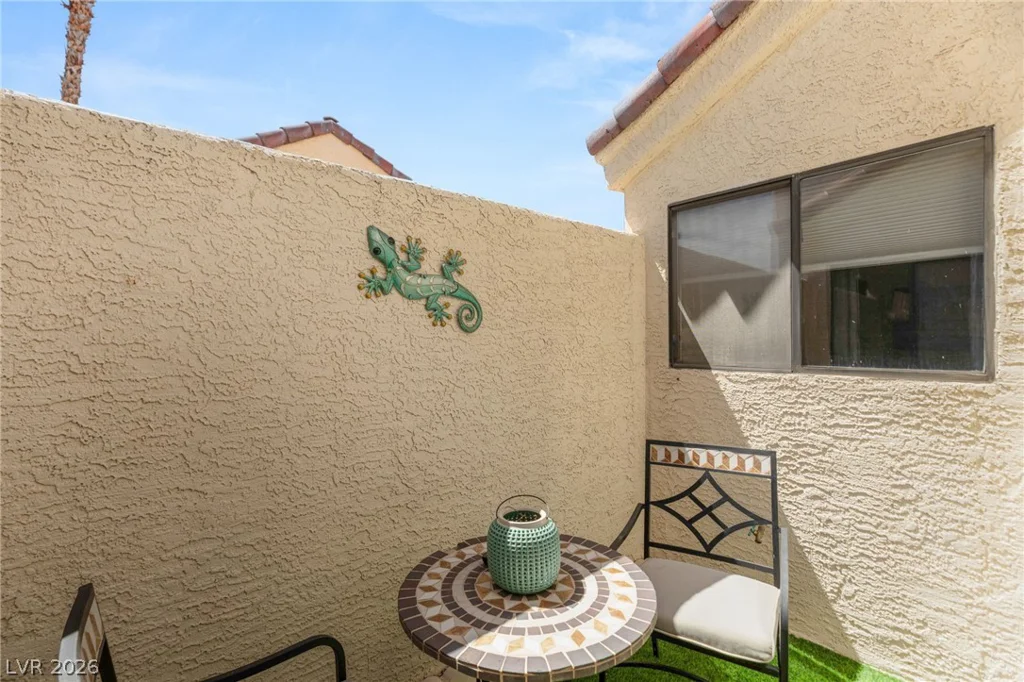 5240 Crooked River, Las Vegas, NV 89149