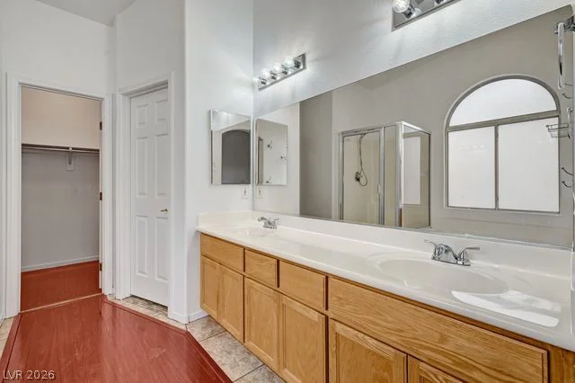 6924 Hazelnut Garden, Las Vegas, NV 89131