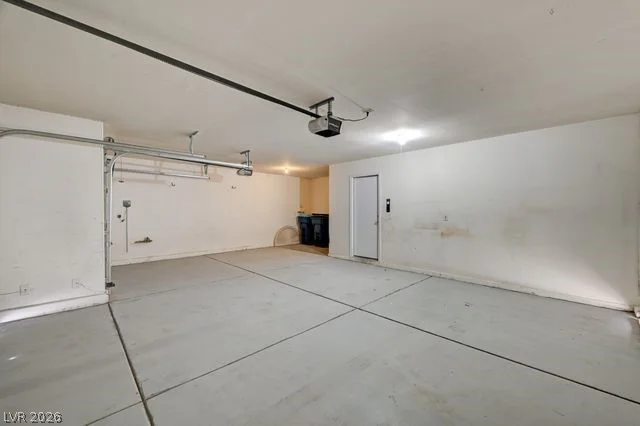 6924 Hazelnut Garden, Las Vegas, NV 89131