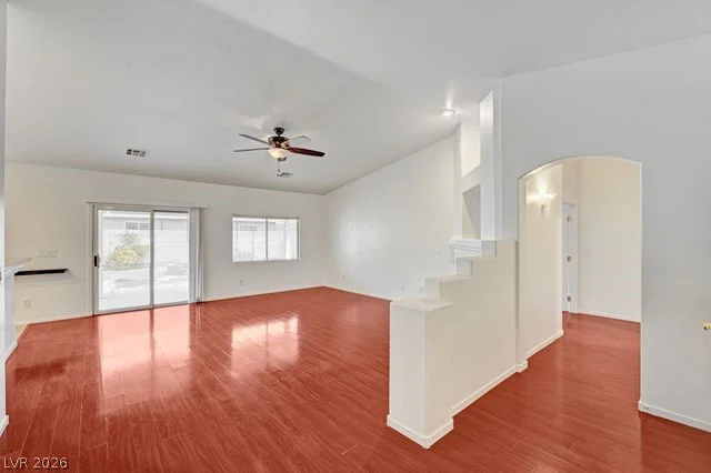 6924 Hazelnut Garden, Las Vegas, NV 89131