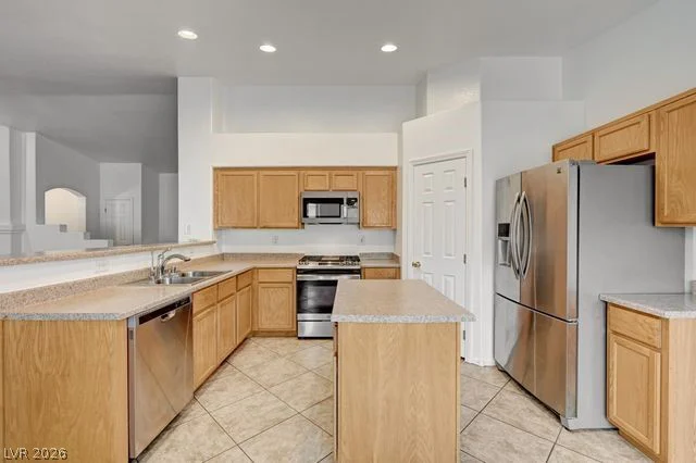6924 Hazelnut Garden, Las Vegas, NV 89131