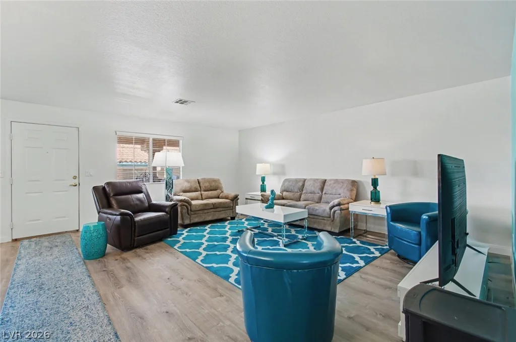 8410 Eldora, Las Vegas, NV 89117