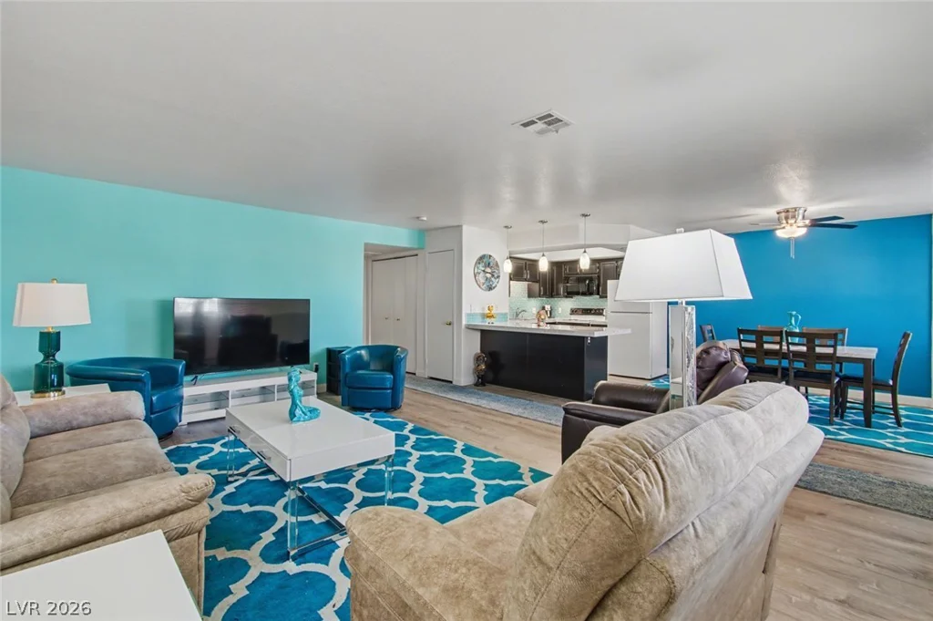 8410 Eldora, Las Vegas, NV 89117