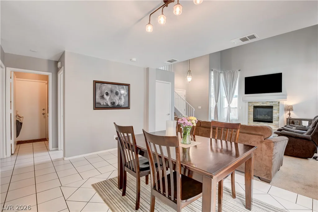 189 Chadwell, Henderson, NV 89074