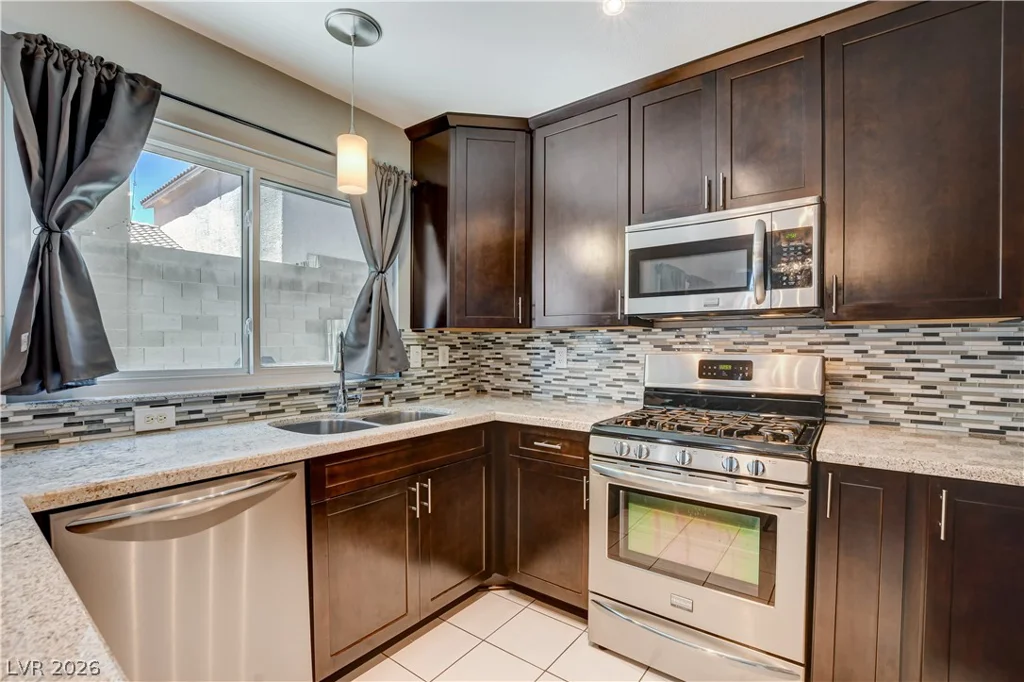 189 Chadwell, Henderson, NV 89074