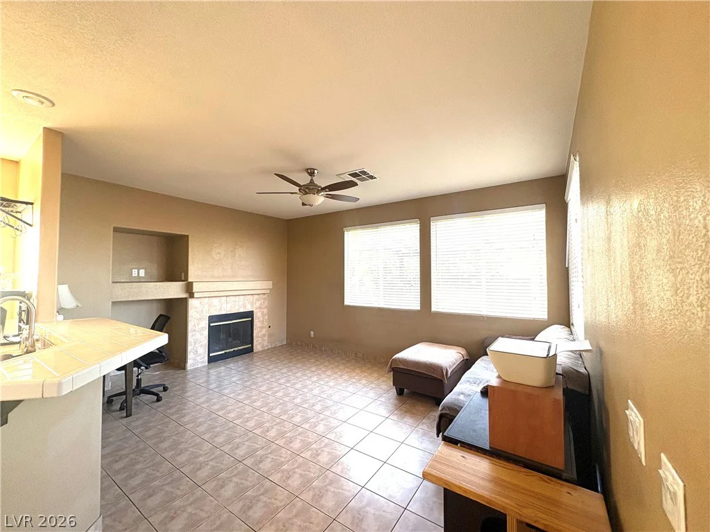 9644 Towngate, Las Vegas, NV 89129