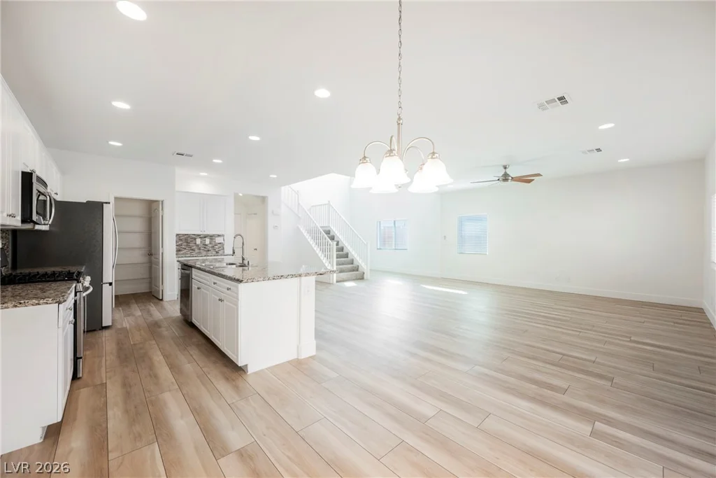 7609 Pulpit Rock, Las Vegas, NV 89166