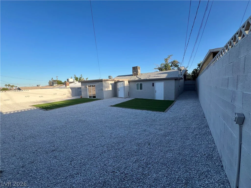 5300 Sugarfoot, Las Vegas, NV 89107