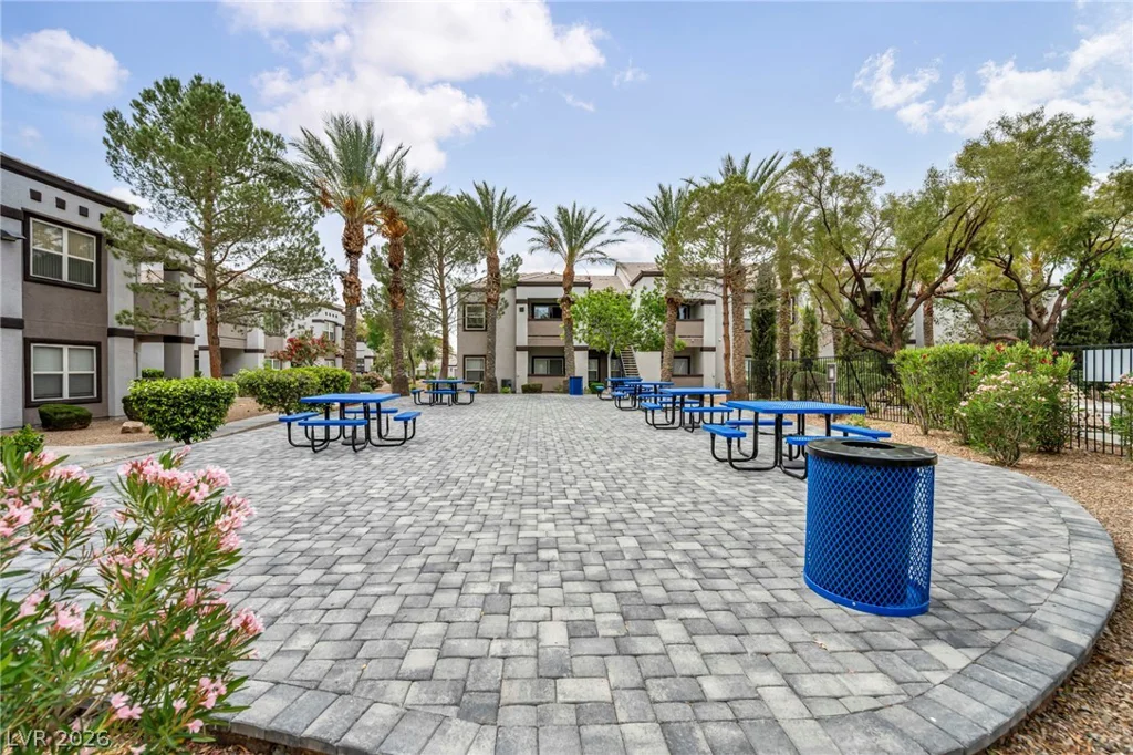 7255 Sunset, Las Vegas, NV 89113
