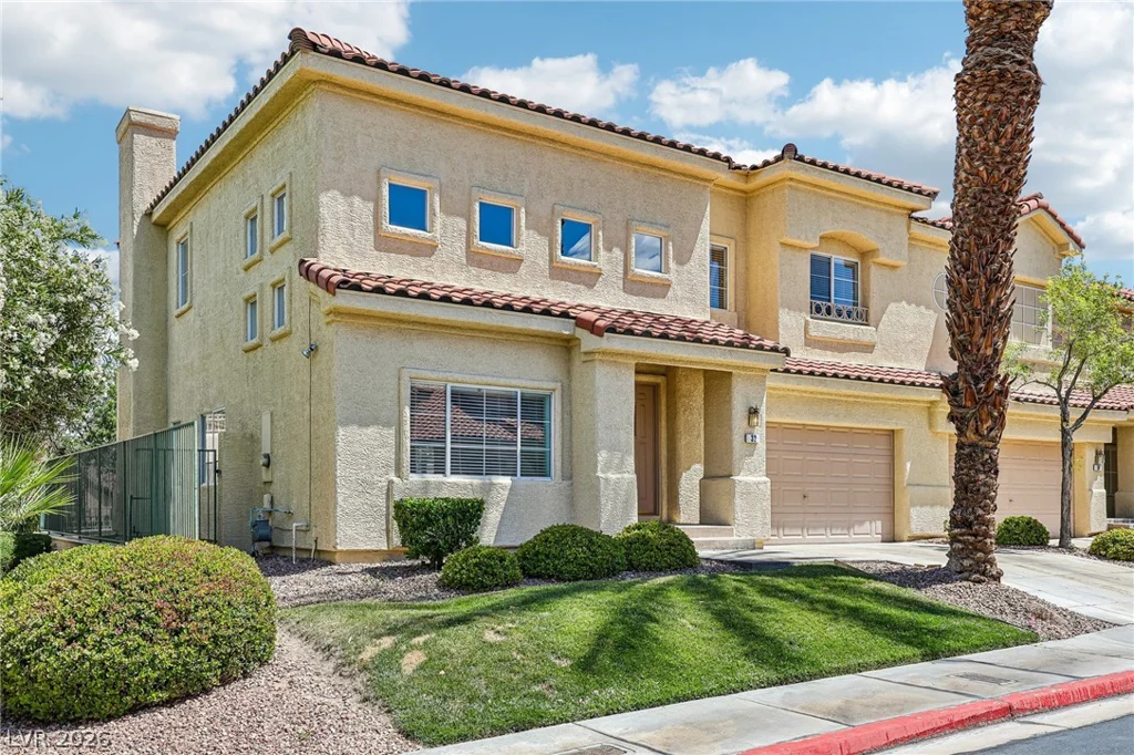 32 Blue Bench, Henderson, NV 89012