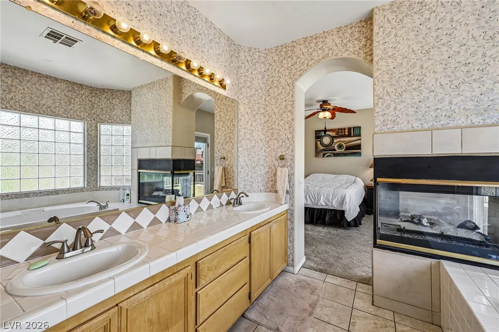 32 Blue Bench, Henderson, NV 89012
