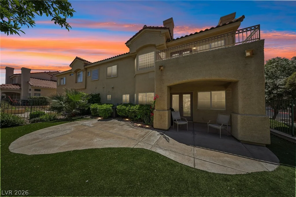 32 Blue Bench, Henderson, NV 89012