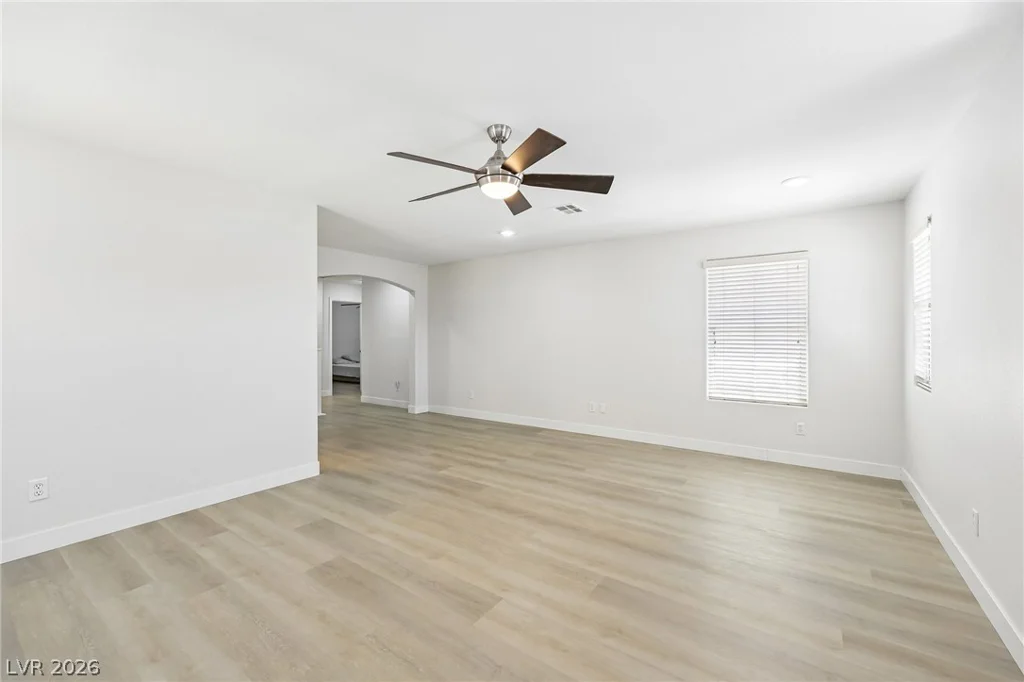 10046 Dancing Lasso, Las Vegas, NV 89178