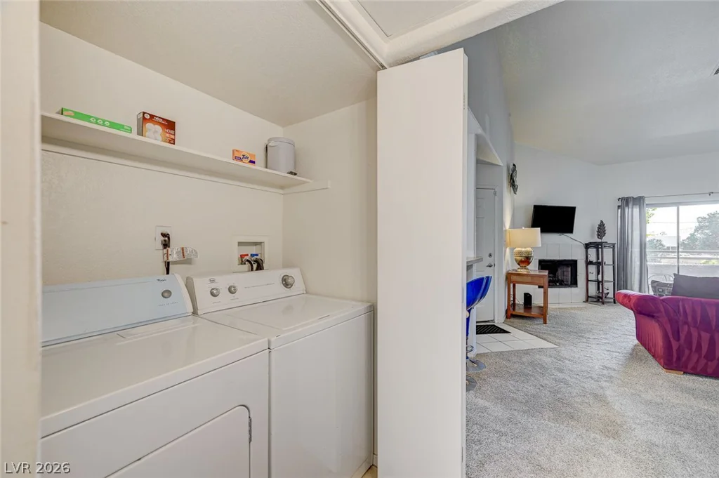 5040 Rainbow, Las Vegas, NV 89118