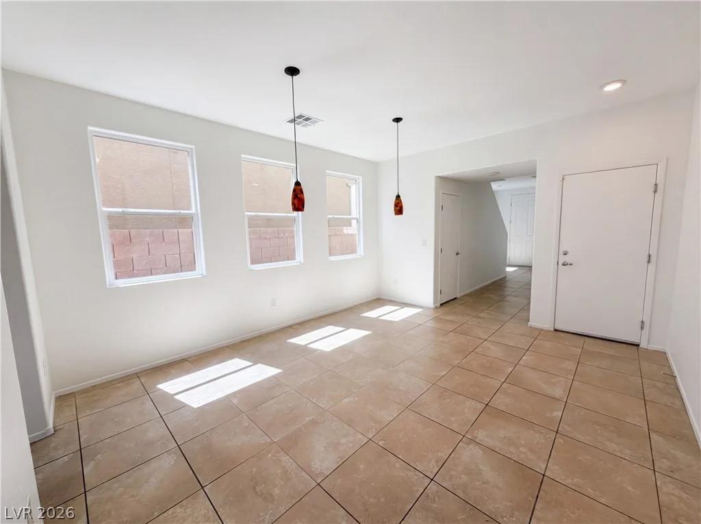 4036 White Opal, Las Vegas, NV 89130