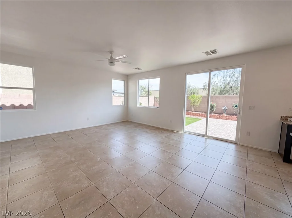 4036 White Opal, Las Vegas, NV 89130