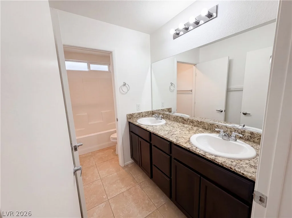 4036 White Opal, Las Vegas, NV 89130