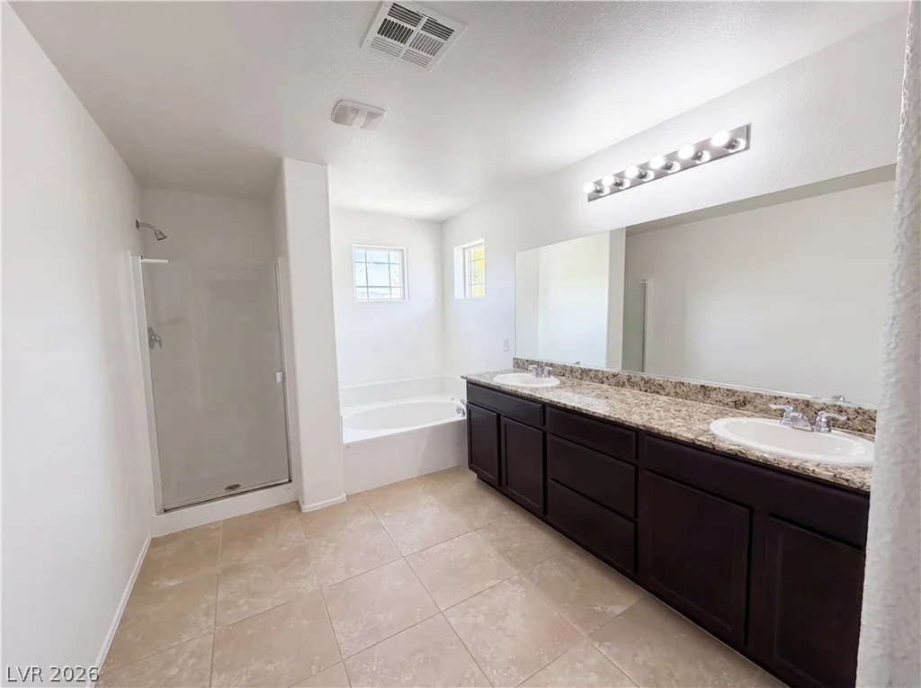 4036 White Opal, Las Vegas, NV 89130
