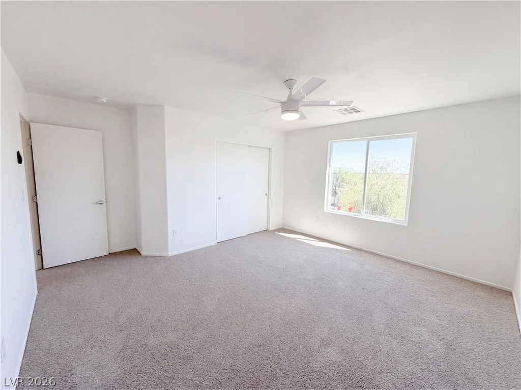4036 White Opal, Las Vegas, NV 89130