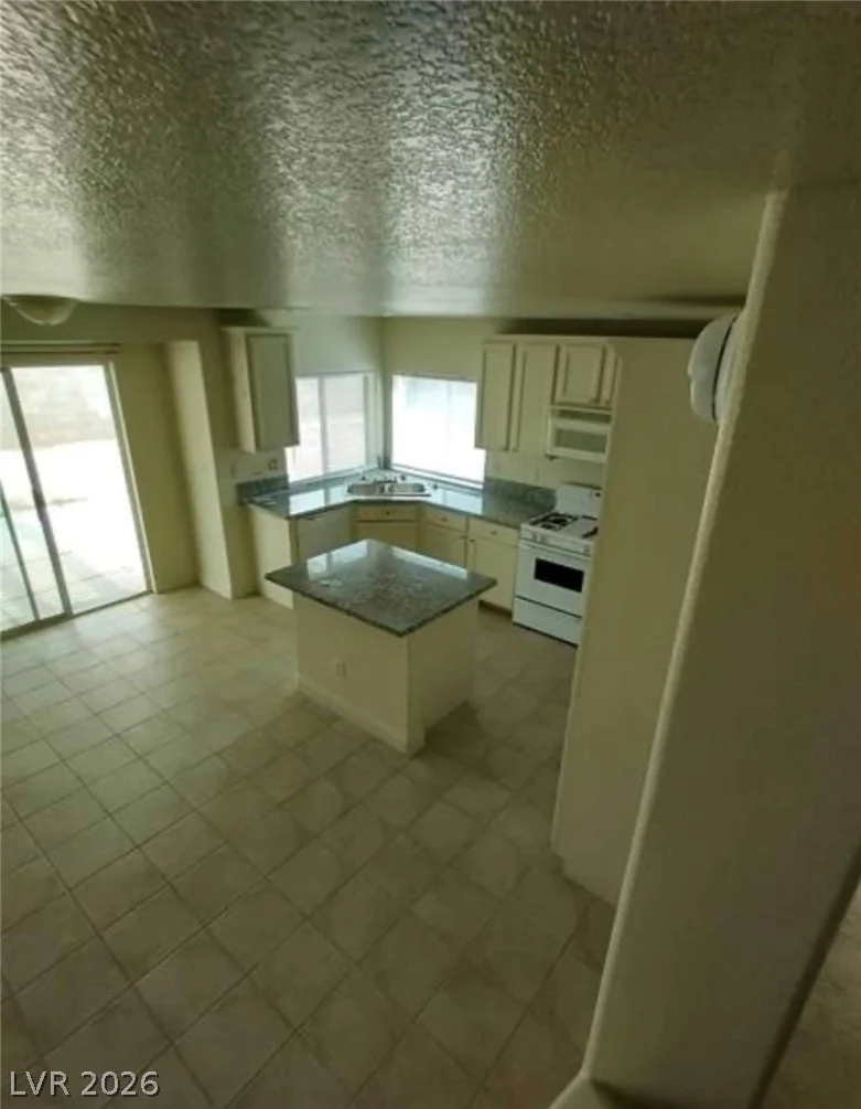 994 River Walk, Henderson, NV 89015