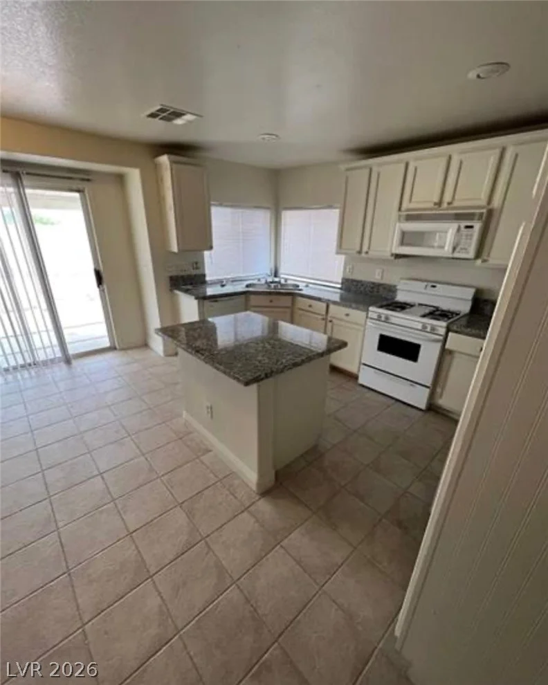 994 River Walk, Henderson, NV 89015