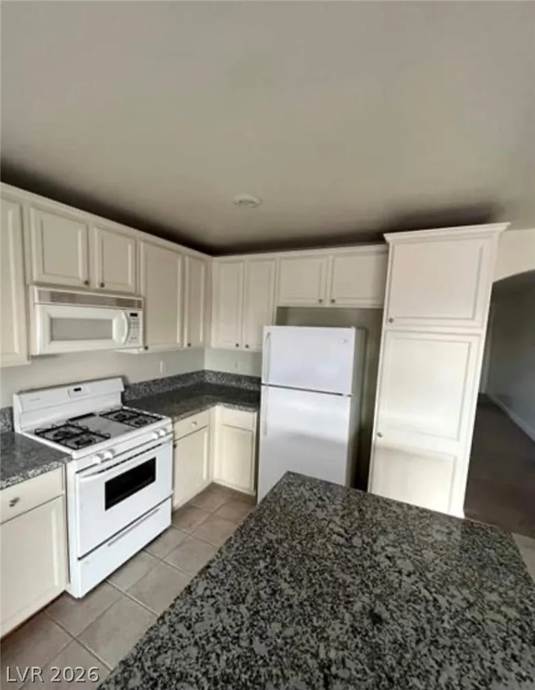 994 River Walk, Henderson, NV 89015