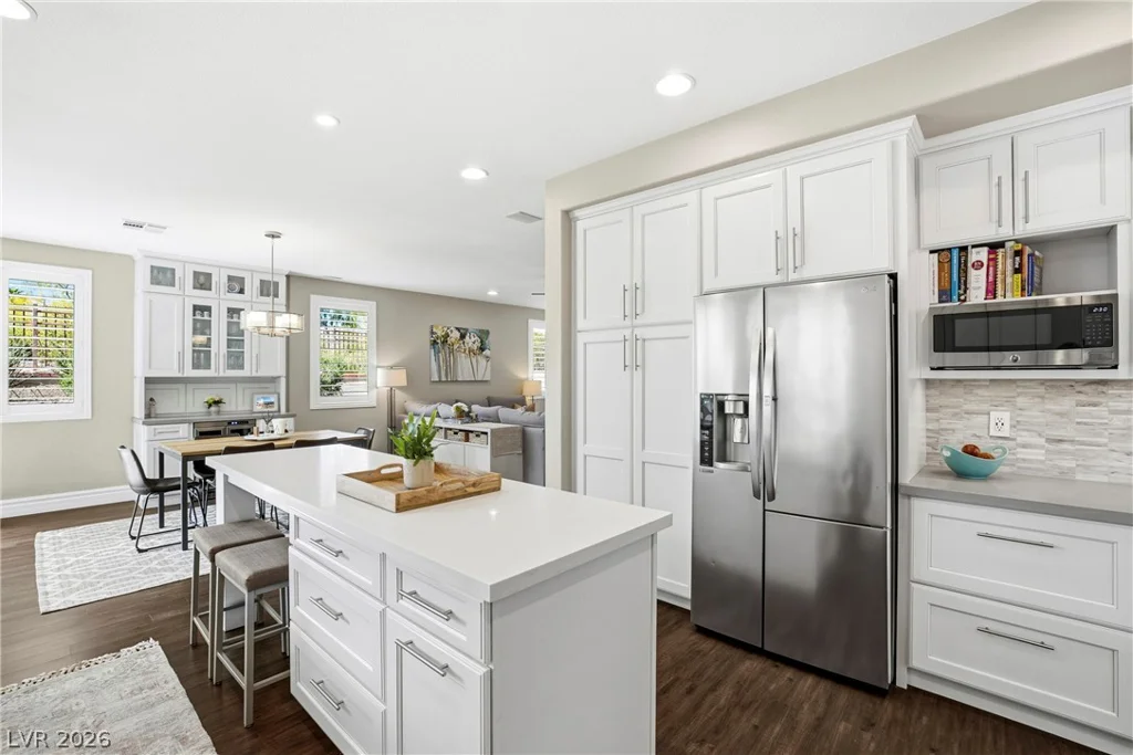 10025 Laurel Springs, Las Vegas, NV 89134