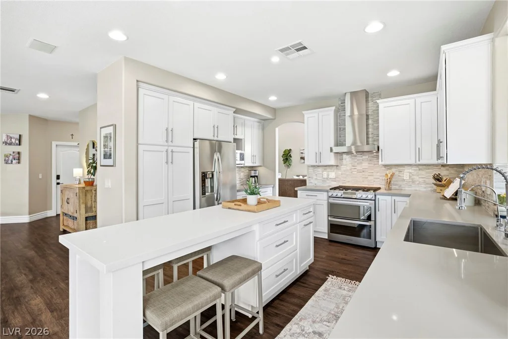 10025 Laurel Springs, Las Vegas, NV 89134