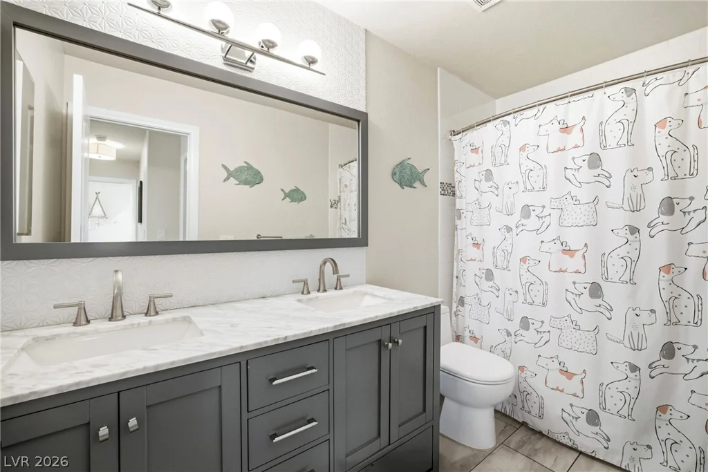 10025 Laurel Springs, Las Vegas, NV 89134