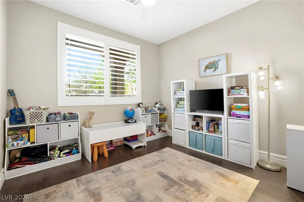 10025 Laurel Springs, Las Vegas, NV 89134