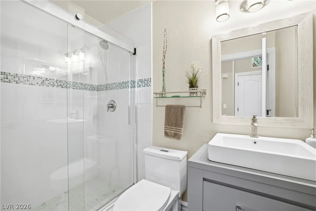10025 Laurel Springs, Las Vegas, NV 89134