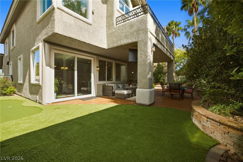 10025 Laurel Springs, Las Vegas, NV 89134