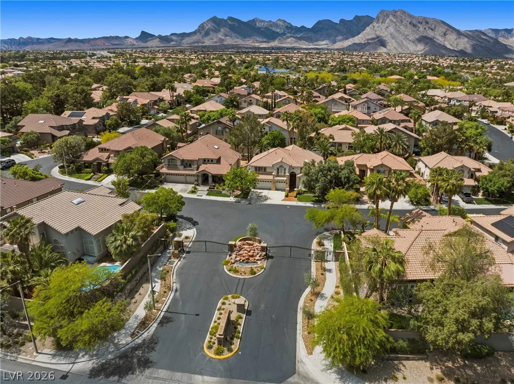 10025 Laurel Springs, Las Vegas, NV 89134