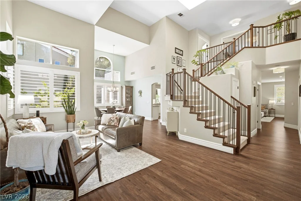 10025 Laurel Springs, Las Vegas, NV 89134