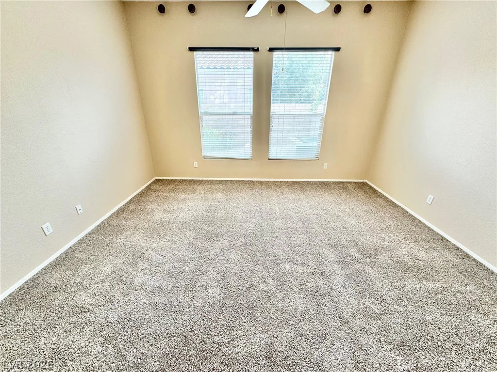 9172 Long Island, Las Vegas, NV 89123
