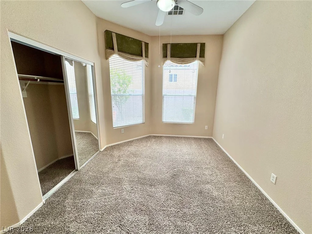 9172 Long Island, Las Vegas, NV 89123