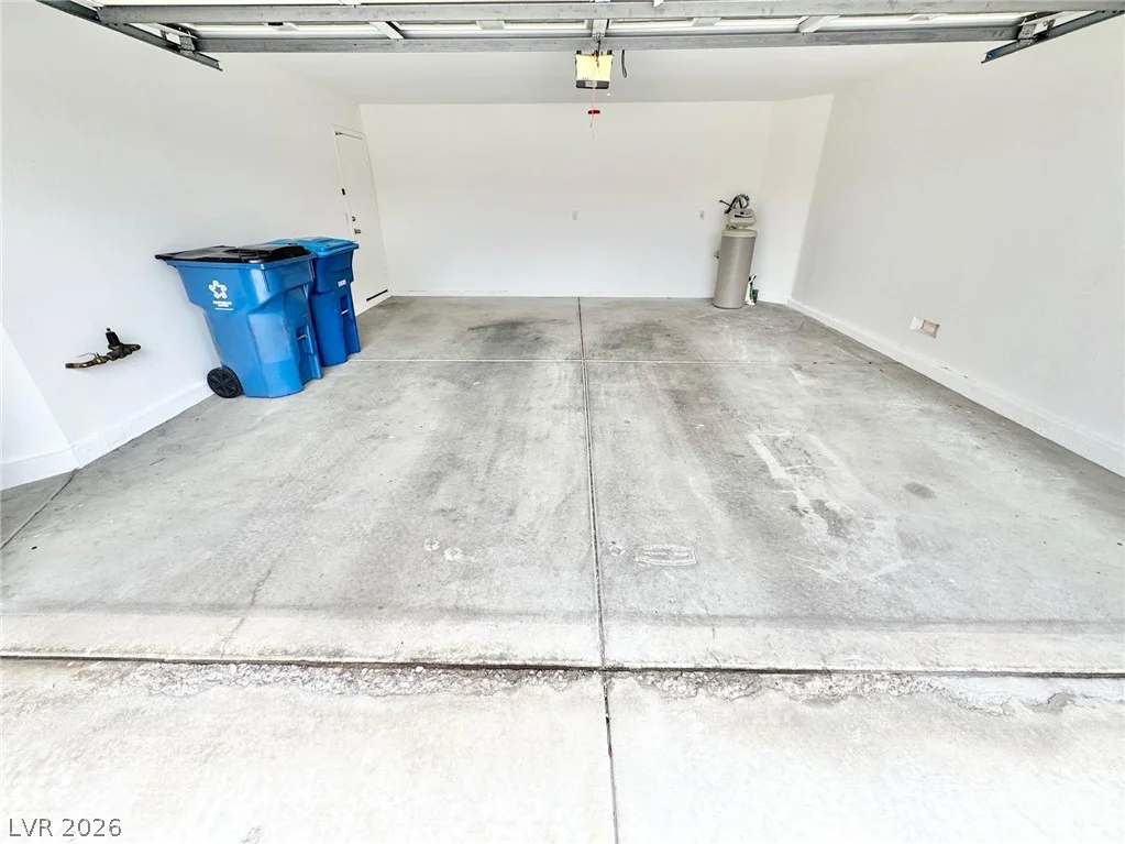 9172 Long Island, Las Vegas, NV 89123