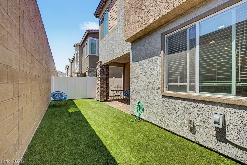 231 Oliver Peak, Henderson, NV 89015